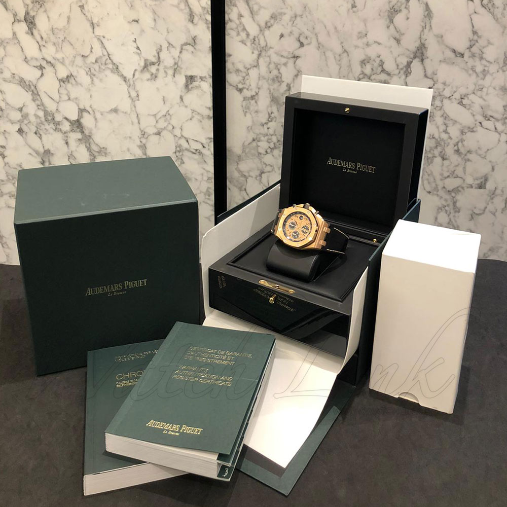 Royal_Oak_Offshore_4.jpeg
