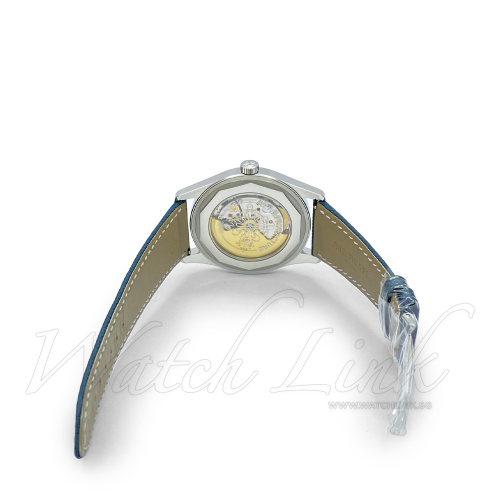 Calatrava_limited_edition_of_1000pcs_3E3VlY.jpg